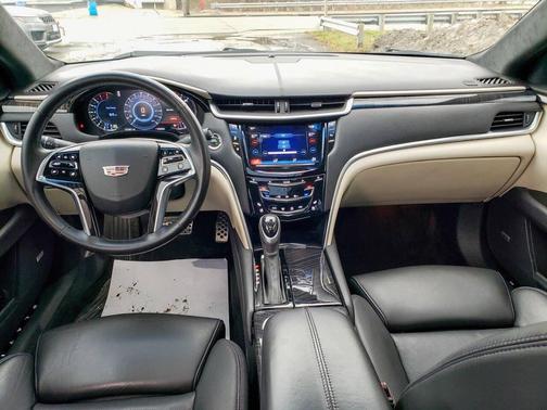 2016 Cadillac XTS Platinum