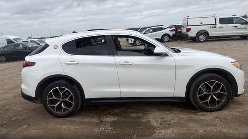 2019 Alfa Romeo Stelvio Ti