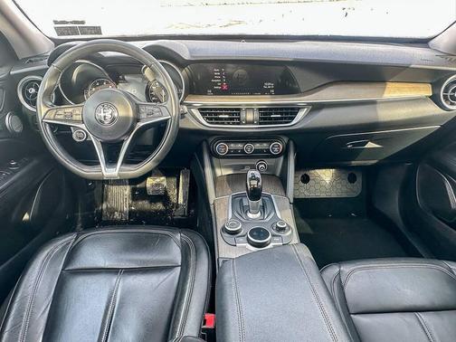 2018 Alfa Romeo Stelvio Ti