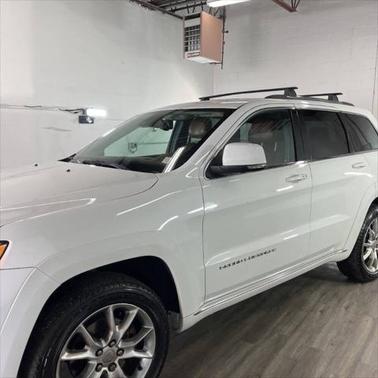 2016 Jeep Grand Cherokee Summit