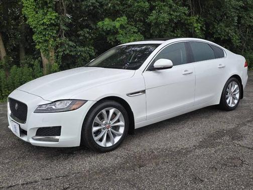 2018 Jaguar XF 25t Premium