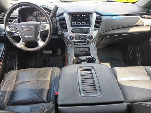 Onyx Black 2016 GMC Yukon SLT