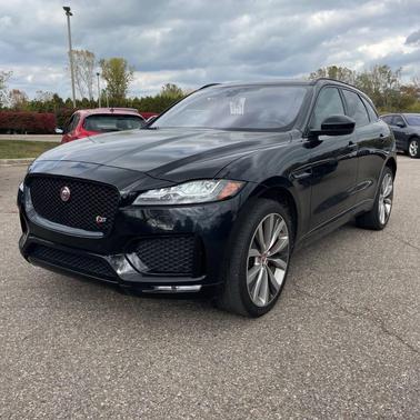 2019 Jaguar F-PACE S