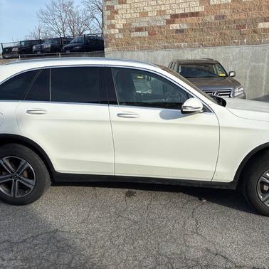 2019 Mercedes-Benz GLC 300 4MATIC