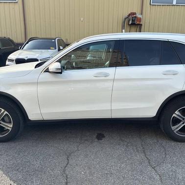 2019 Mercedes-Benz GLC 300 4MATIC