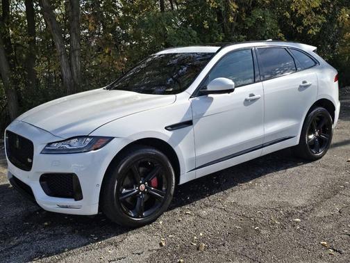 2018 Jaguar F-PACE S