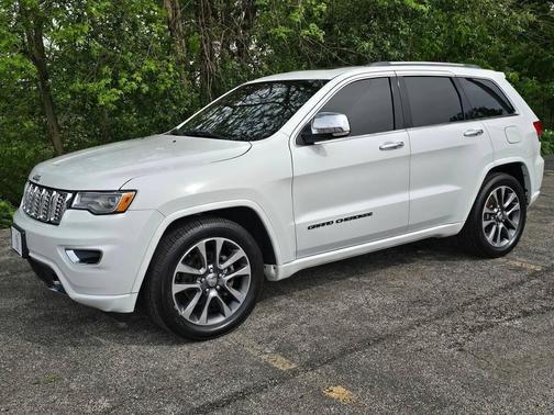 Bright White Clearcoat 2018 Jeep Grand Cherokee Overland