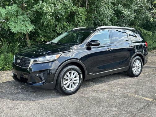 2020 Kia Sorento LX