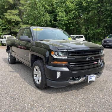 Black 2018 Chevrolet Silverado 1500 LT
