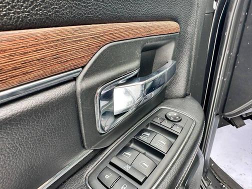 2018 RAM 1500 Laramie