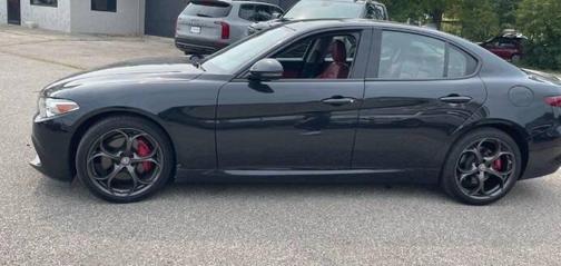 2017 Alfa Romeo Giulia Ti