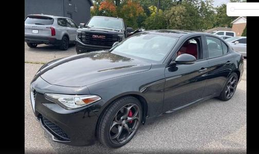 2017 Alfa Romeo Giulia Ti