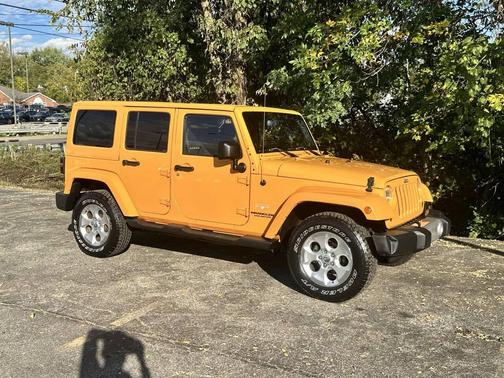 2013 Jeep Wrangler Unlimited Sahara