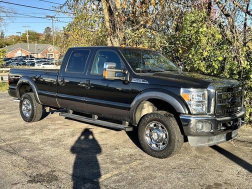 2014 Ford F-250 Lariat 4x4 4dr Crew Cab 8 ft. LB Pickup