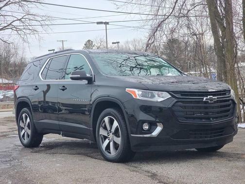 2020 Chevrolet Traverse LT Leather