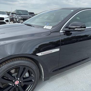 2017 Jaguar XJ XJL Portfolio