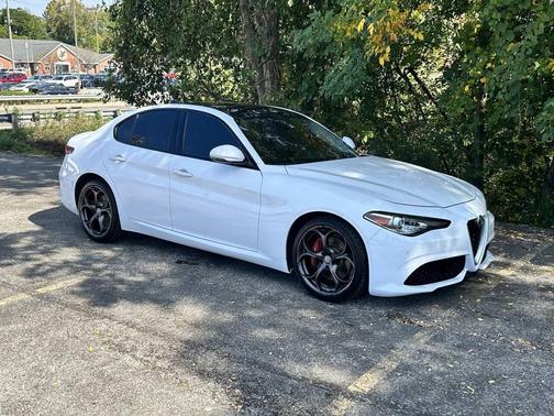 2018 Alfa Romeo Giulia Ti Sport
