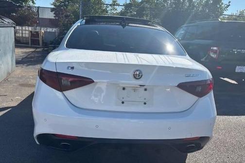 2018 Alfa Romeo Giulia Ti Sport
