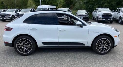 2018 Porsche Macan Base AWD 4dr SUV