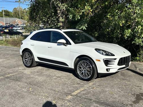 2018 Porsche Macan Base AWD 4dr SUV