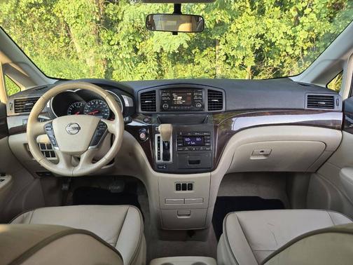 2014 Nissan Quest SV