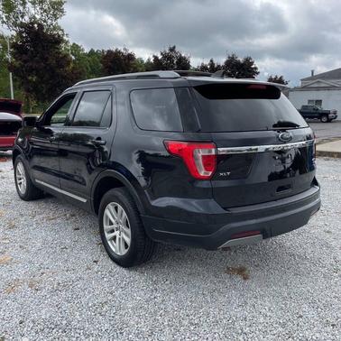 2019 Ford Explorer XLT AWD 4dr SUV