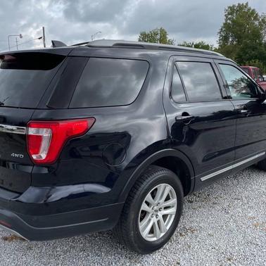 2019 Ford Explorer XLT AWD 4dr SUV
