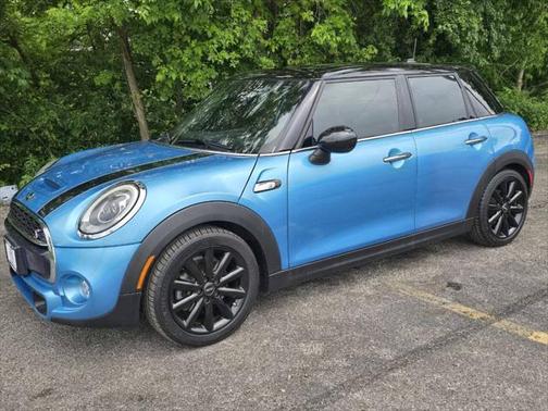 2016 MINI Hardtop Cooper S