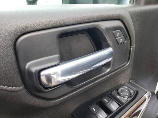 2022 Chevrolet Silverado 3500 LT