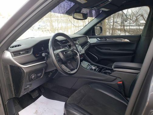 2021 Jeep Grand Cherokee L Altitude