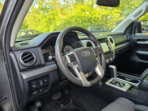 2018 Toyota Tundra SR5