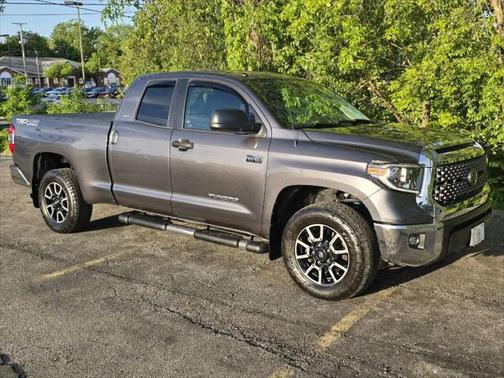 2018 Toyota Tundra SR5