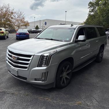2016 Cadillac Escalade ESV Luxury