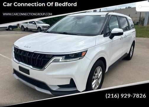 2022 Kia Carnival LX