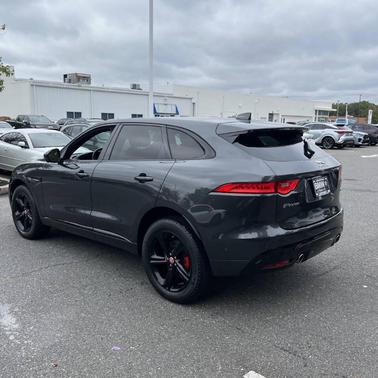 2018 Jaguar F-PACE S