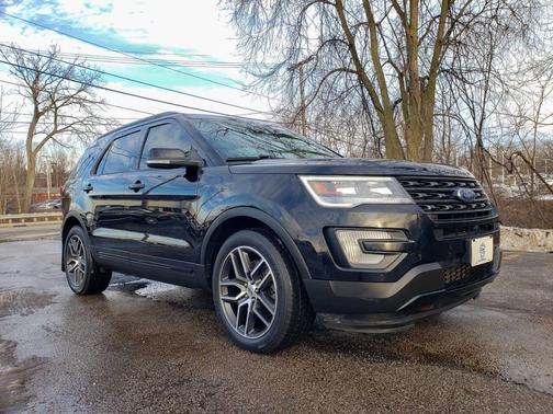 2017 Ford Explorer sport