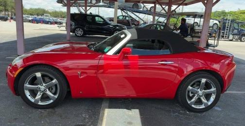 2007 Pontiac Solstice GXP 2dr Convertible