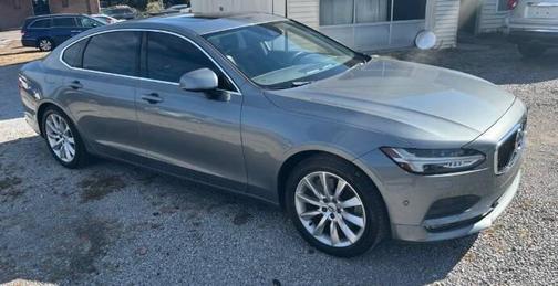 2018 Volvo S90 T6 Momentum