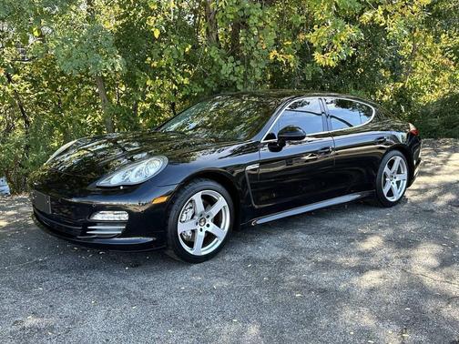 2012 Porsche Panamera 4S