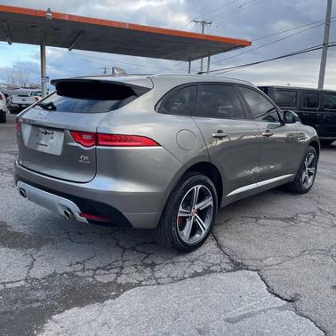 2018 Jaguar F-PACE S