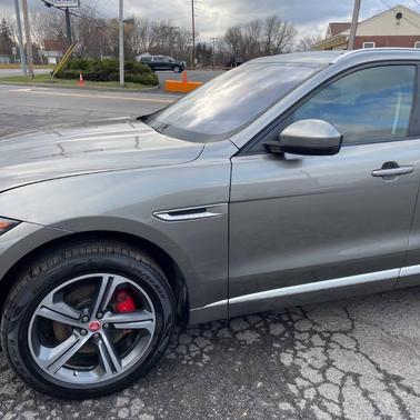 2018 Jaguar F-PACE S