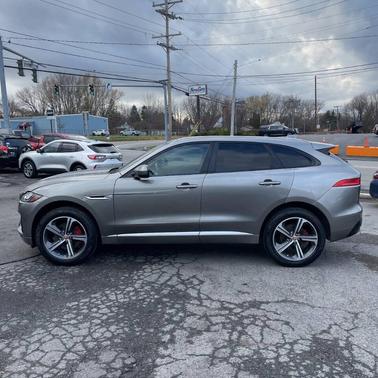 2018 Jaguar F-PACE S