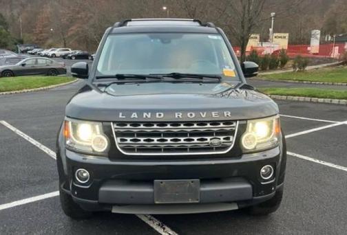 2016 Land Rover LR4 Base