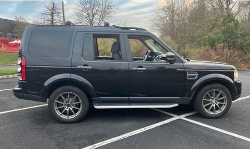 2016 Land Rover LR4 Base