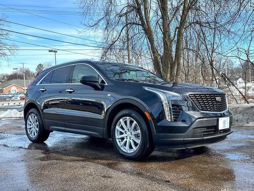 2021 Cadillac XT4 Luxury