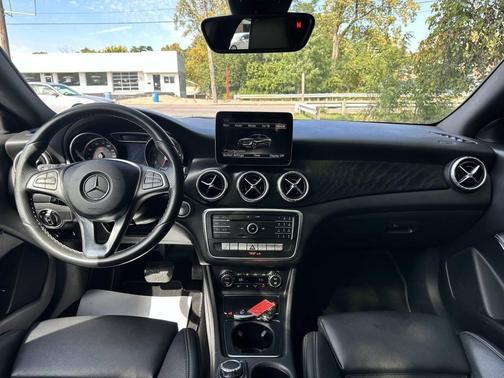 2018 Mercedes-Benz CLA 250 4MATIC