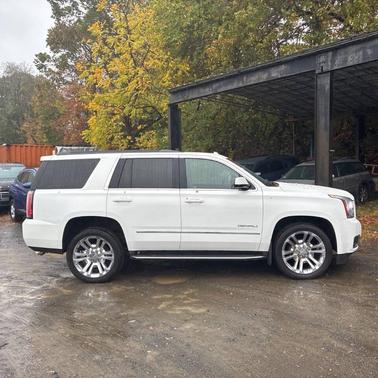 2017 GMC Yukon SLT