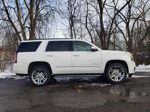 2017 GMC Yukon SLT