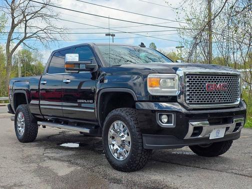 Onyx Black 2016 GMC Sierra 2500 Denali