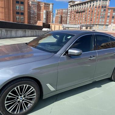 2017 BMW 530 530i xDrive AWD 4dr Sedan